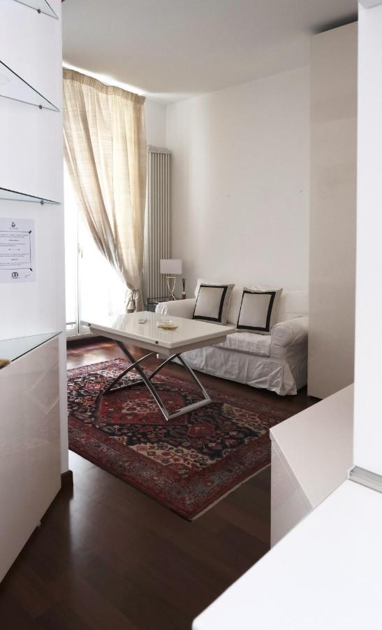 Comecasa Flowery Terraced Apartment Milano Exterior foto