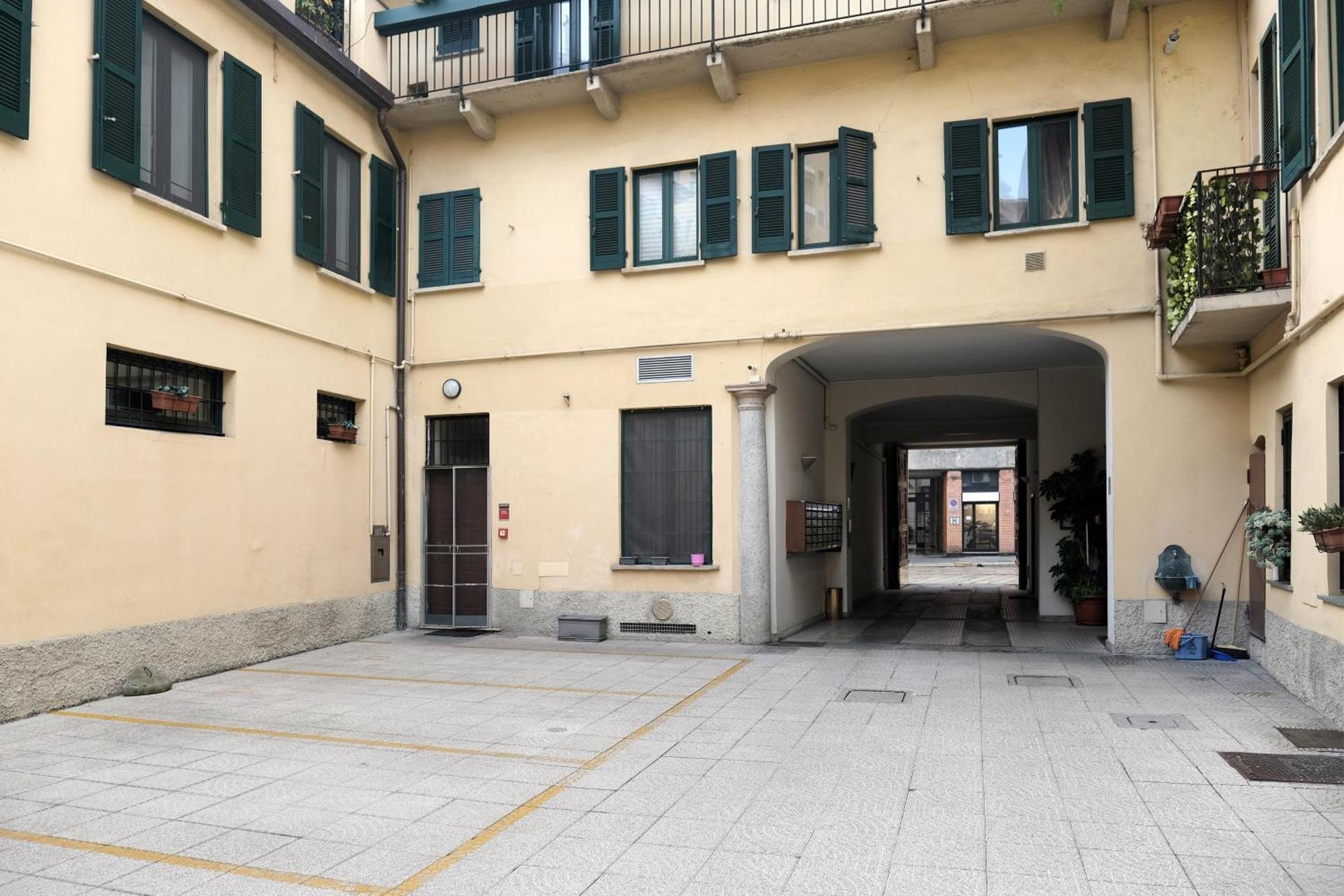 Comecasa Flowery Terraced Apartment Milano Exterior foto